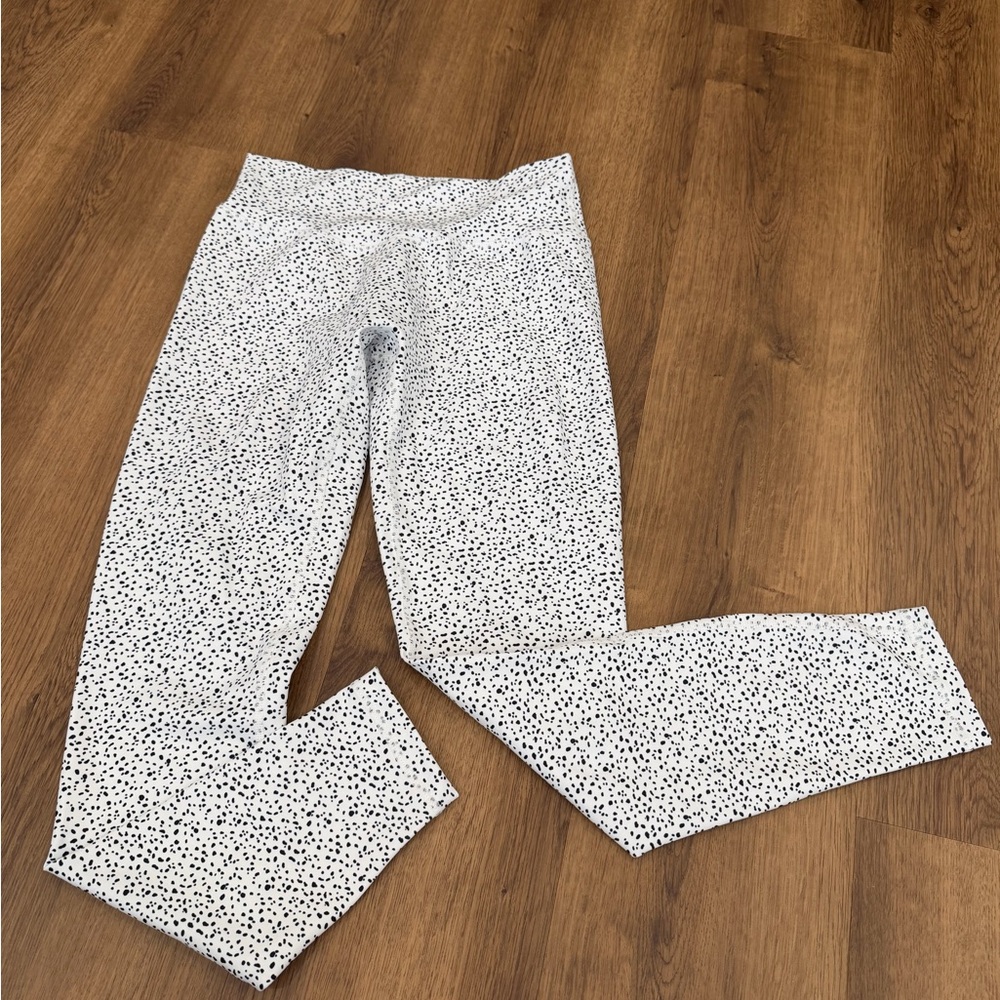 BuffBunny White and Black Patterned Pants